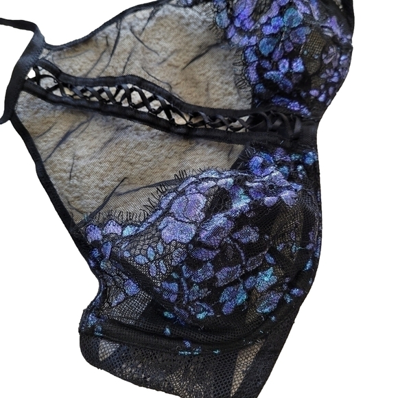 Victoria's Secret Very Sexy Bralette Small Halter Mesh Lace Up - Picture 4 of 11